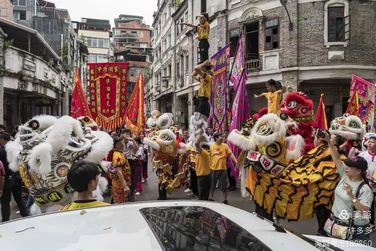 梧州龙母诞盛大巡游